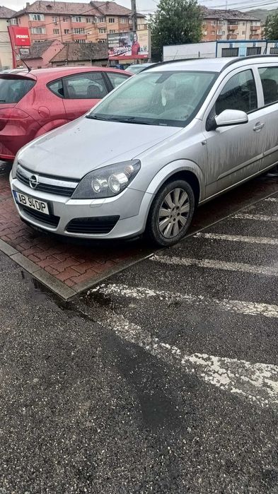 Vând Opel Astra h