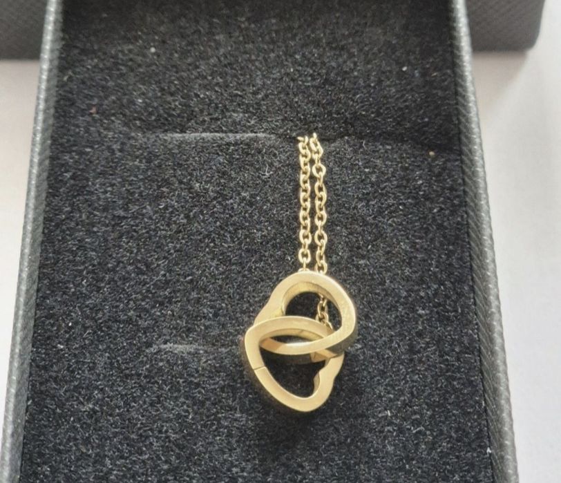 Дамско колие с преплетени сърца - 18 к проба + ПОДАРЪК гривна!