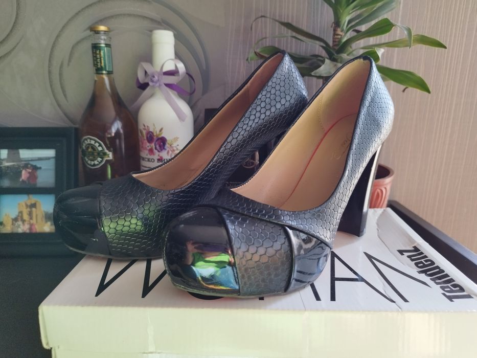 Официални дамски обувки