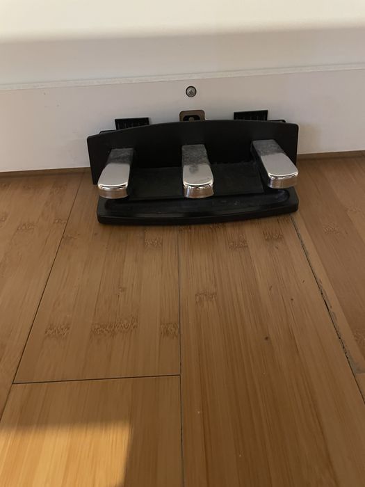 Pianina electrica