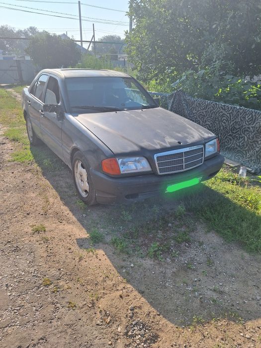Продам Мерс С 180 W202