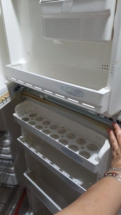 Продается бу холодильник