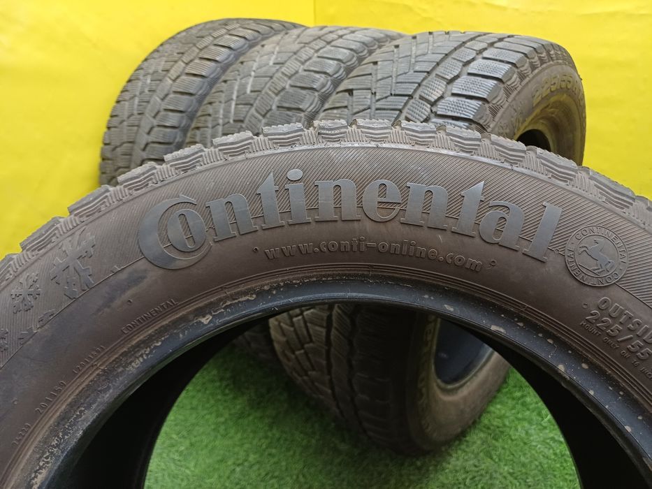 Шины 225/55 R16 Continental комплект.