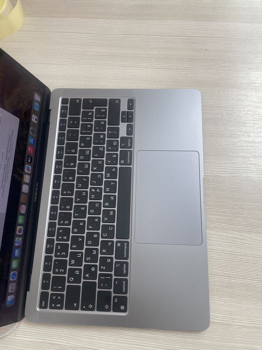 Ноутбук Macbook air M1