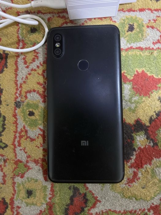 Redmi s2 sotiladi 3 32 gb