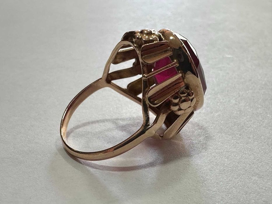 Златен дамски пръстен 14K – 7,07гр, размер 53