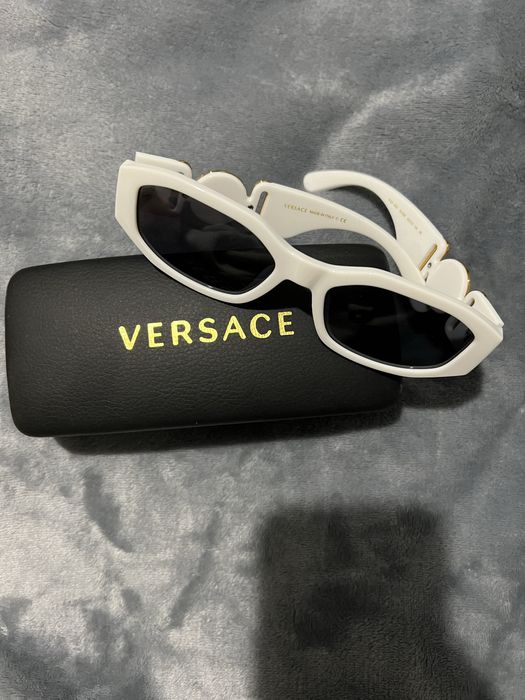 Бели очила Versace