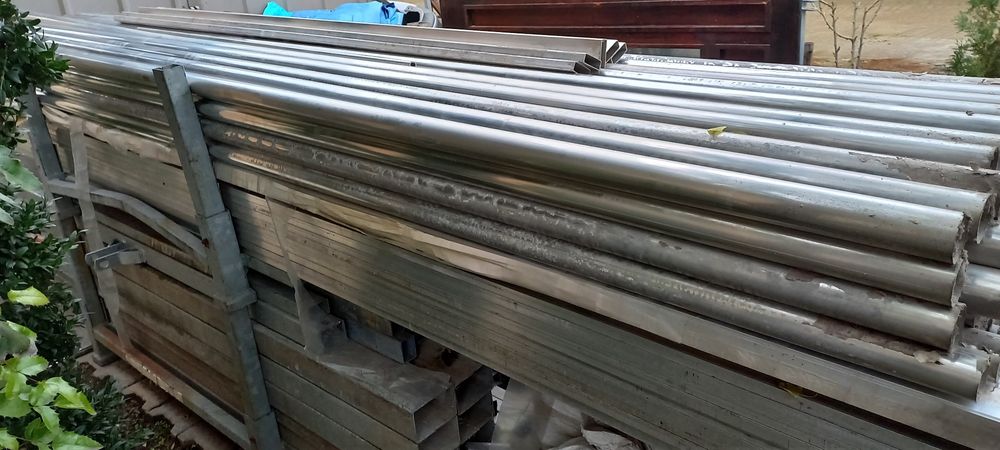 Алуминиеви тръби Ф 50, 3.65 дължина.