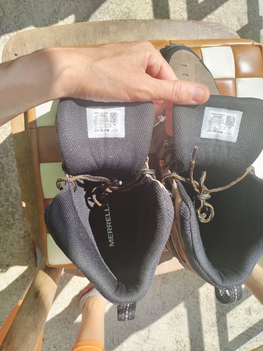 Туристически все сезонни обувки Merrell