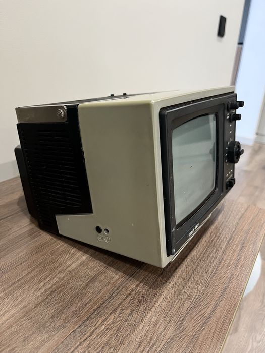 Мини телевизор Шилялис 405 D-1