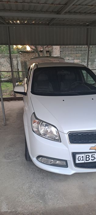 Автомобиль Nexia 3 автомат. 2018 года