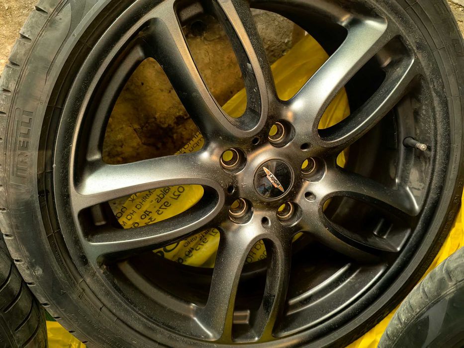 Джанти с гуми Mini Cooper 225/40/19