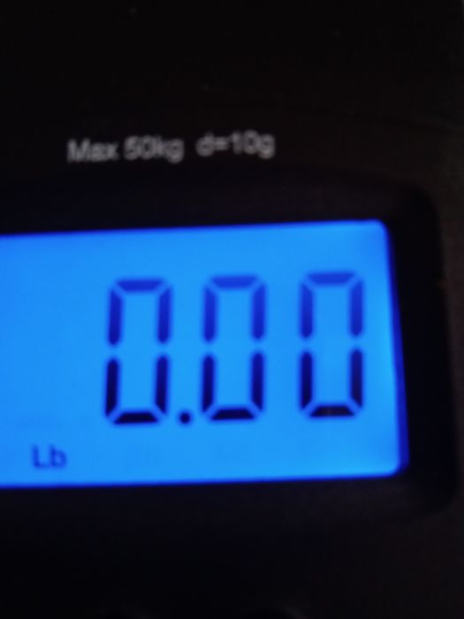 Весы безмен . На батарейках.