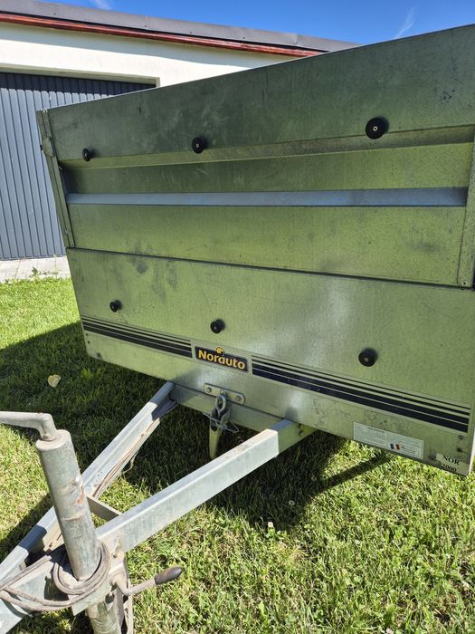 Remorca cu obloane inalte 750 kg