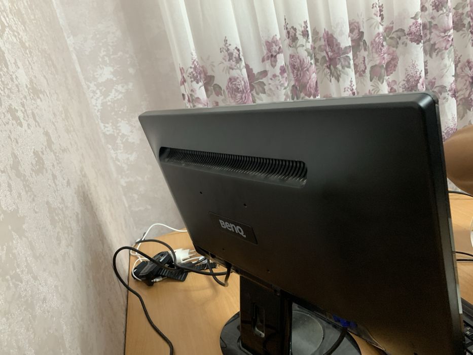 BENQ манетор обмен на айфон 11