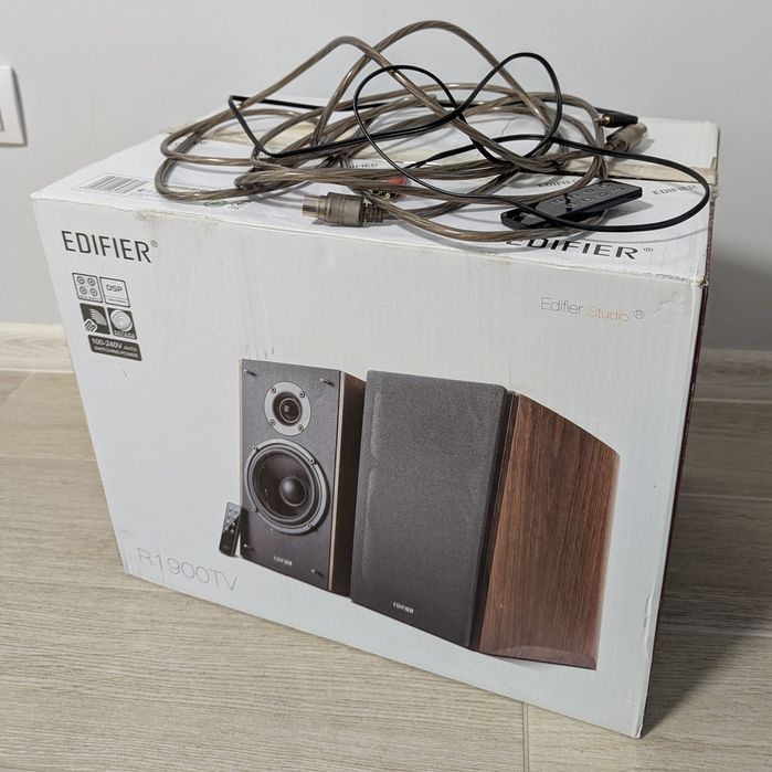 Активни тонколони Edifier R1900TV