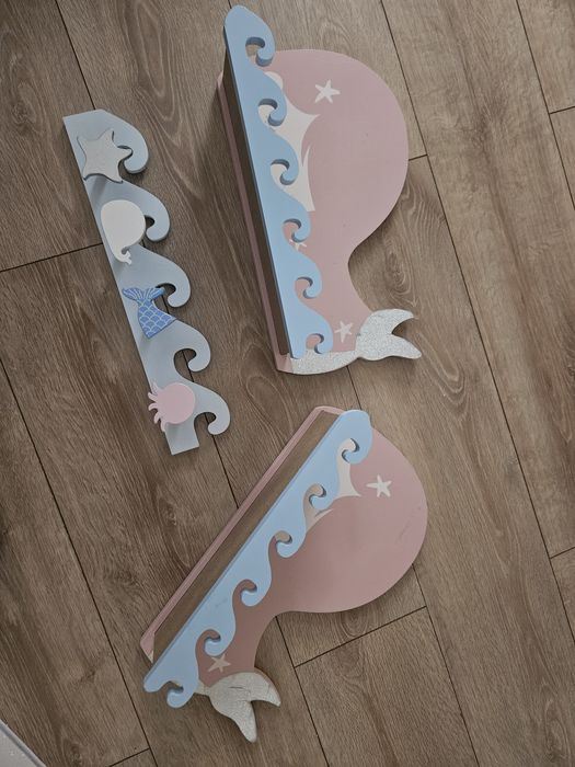 Детски рафт и закачалка комплект