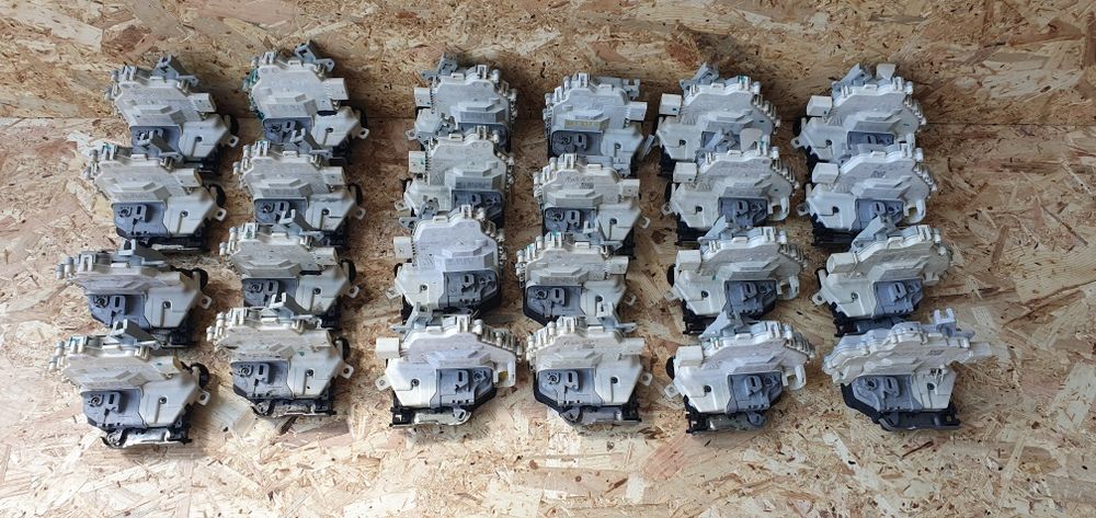 Broască / încuietoare ușă Audi A4 B8 / Q3 Q5 Q7 / A5 / A7 / A3 8V / A1