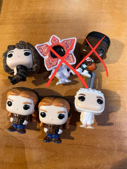 Stranger Things играчки ( Разменям всички за остналите от колекцията)