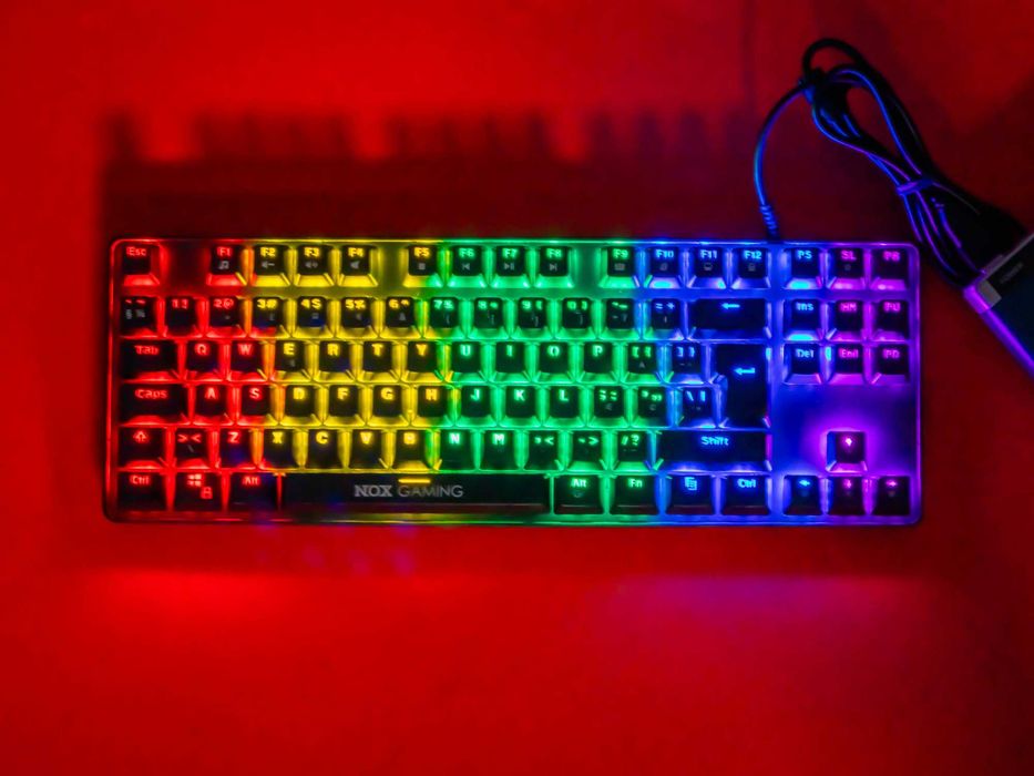 Механична геймърска клавиатура Nox Scavenger TKL, RGB подсветка, сини суичове (Blue Switch)