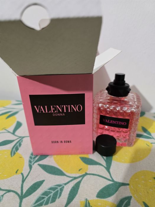 Vand parfum damă