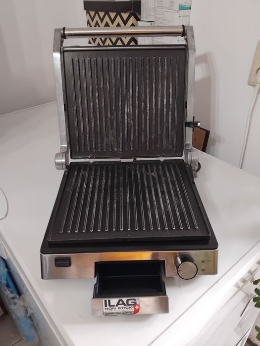 Vând grila electric silver crest