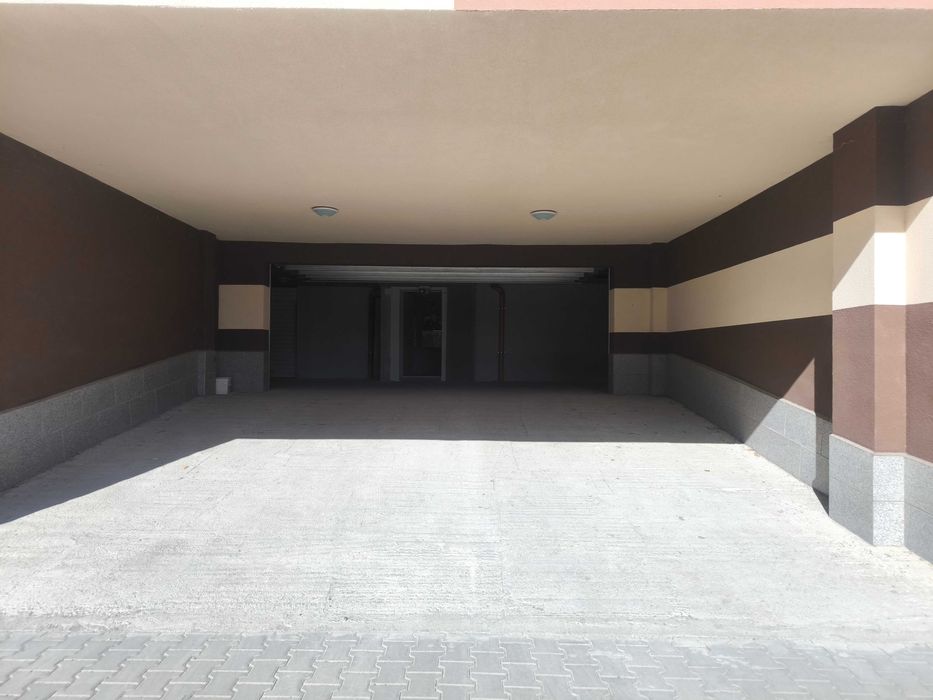 Дава се под наем Гараж / Паркомясто в Стара Загора, Железник - изток - 21 кв.м за 66.3 € - Снимка #1