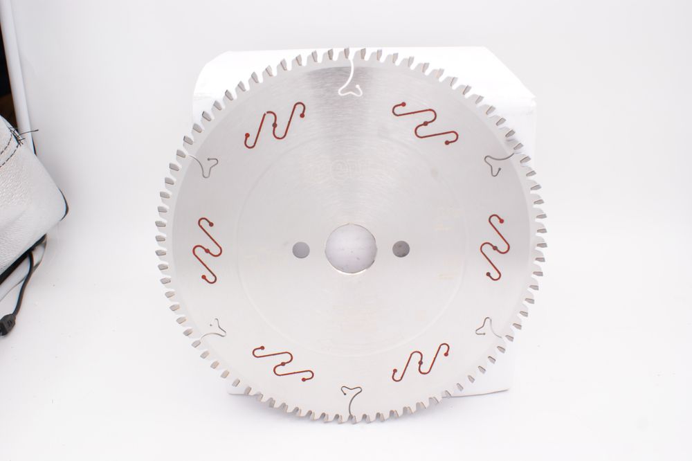 Пильные диски по дереву