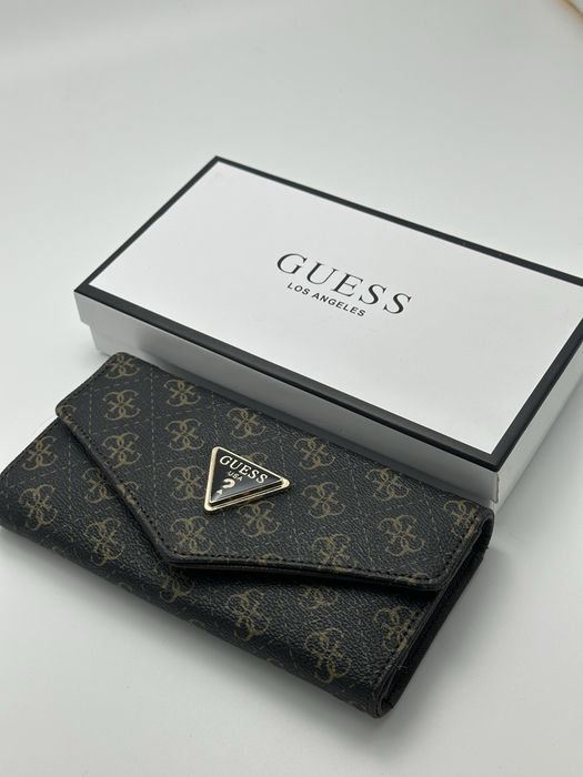 Portofel dama Guess