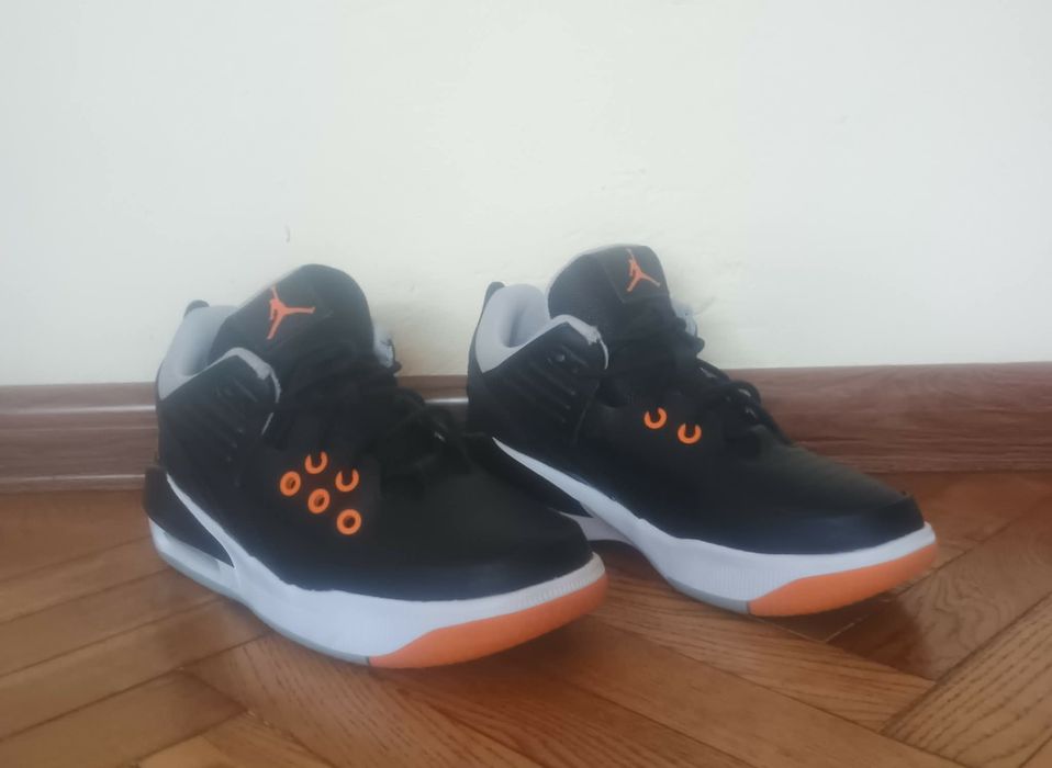Оригинални детски маратонки Jordan Max Aura 5