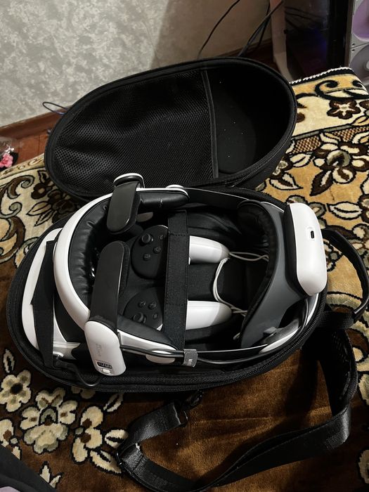 VR очки Meta Quest 3S 256 + Крепление + Чехол