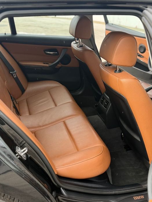 Bmw E91 320D 184 2012