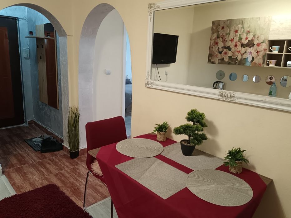 Universitate, 3 camere, regim hotelier cu factura. Acreditat Miin Turismului