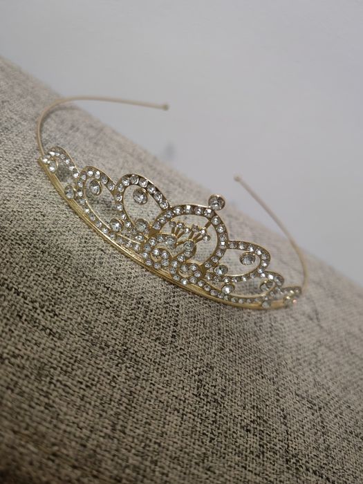 Diadema mireasa tip printesa