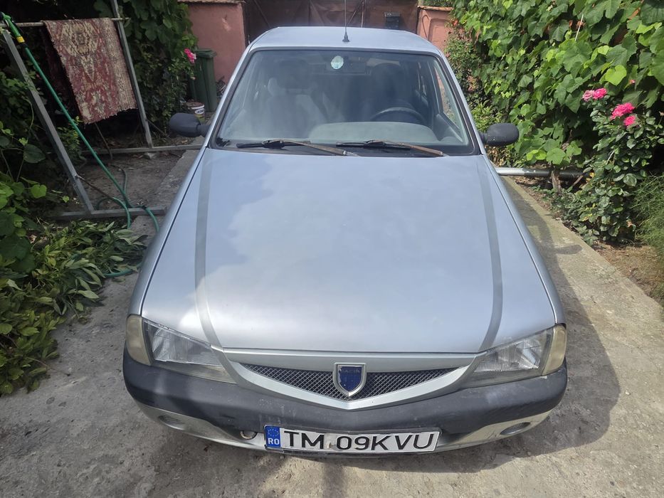 Vând Dacia solenza