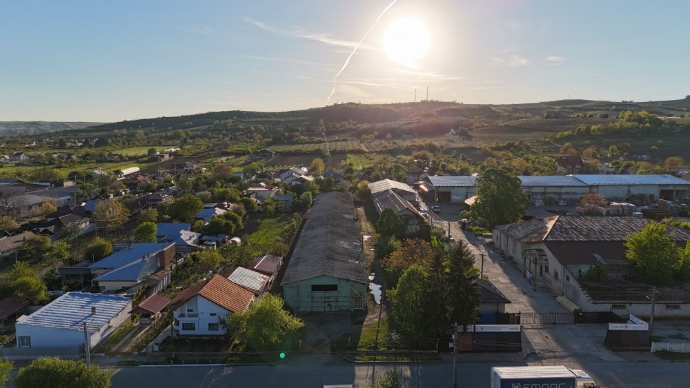 Inchiriez HALA 1545 mp DRĂGĂŞANI - acces 2 strazi
