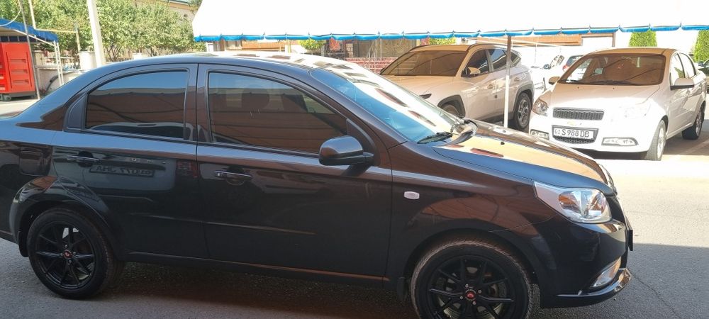 Nexia 3 .. avtomat 2019  3 pozitsiya