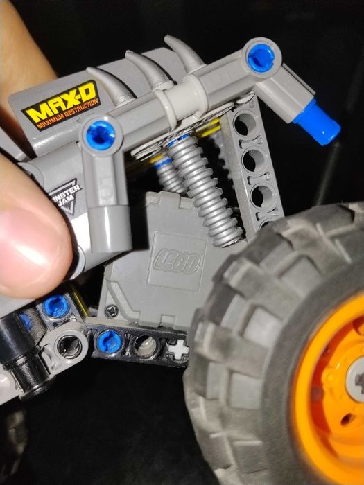 Оригинальный LEGO Technic Monster Jam Max-D