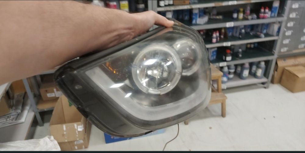 Faruri hyundai angel eyes fumurii si stopuri spate