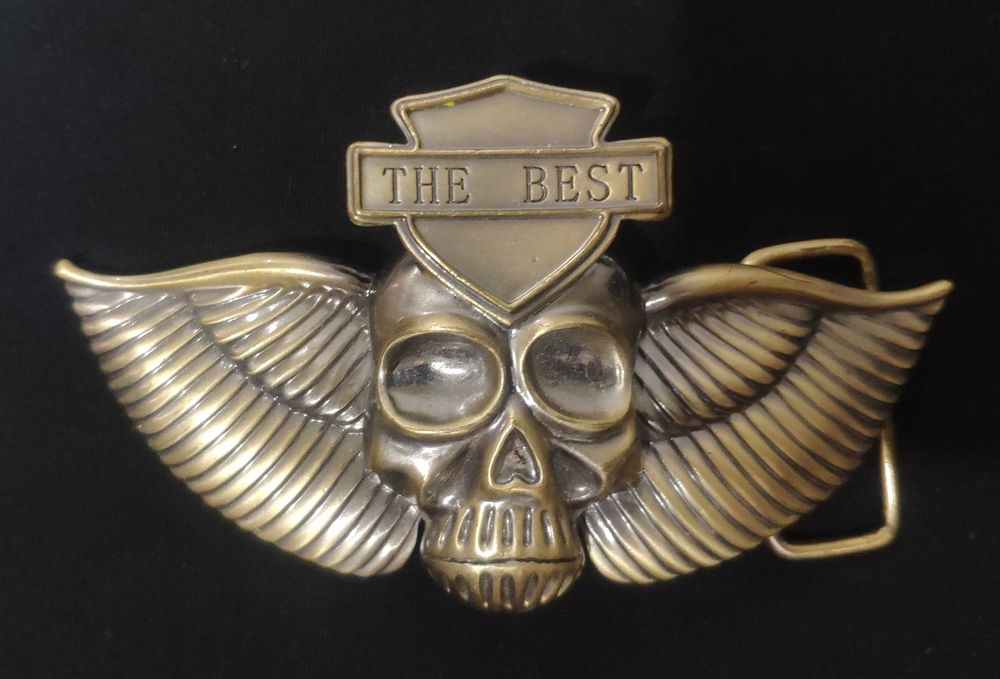 Пряжки редкие крупные