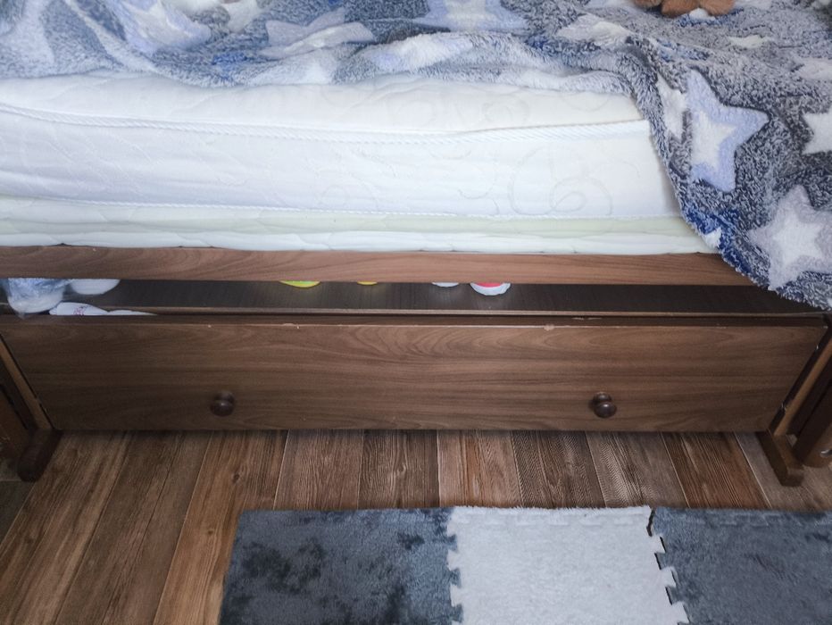 Кроватка детская