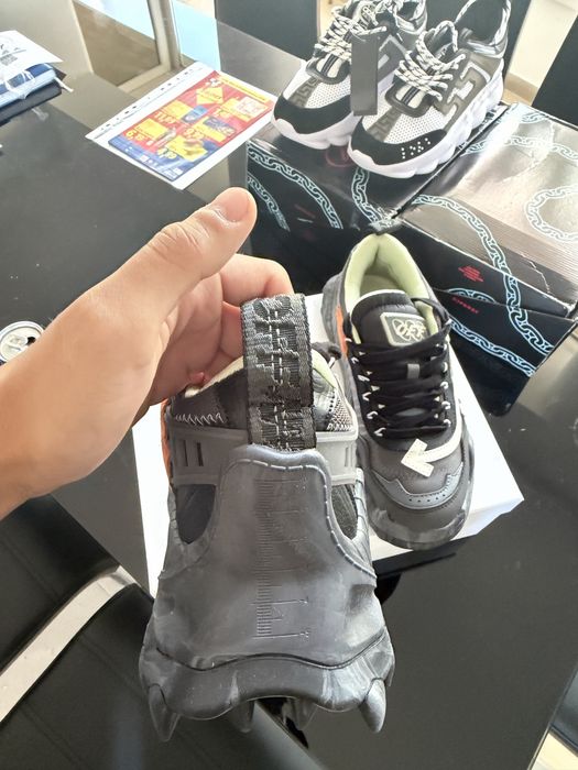 Off White Odsy.