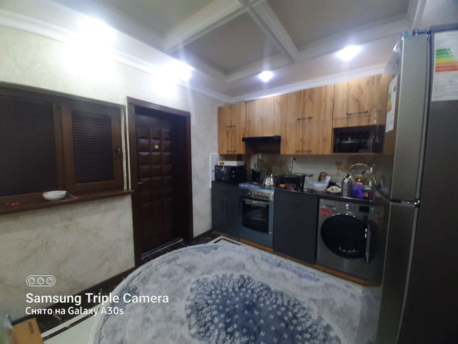 Uchtepa tumani IZZAda 3 honali uy sotiladi