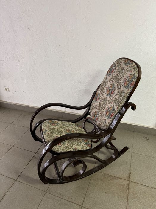 Винтиндж Люлеещ стол