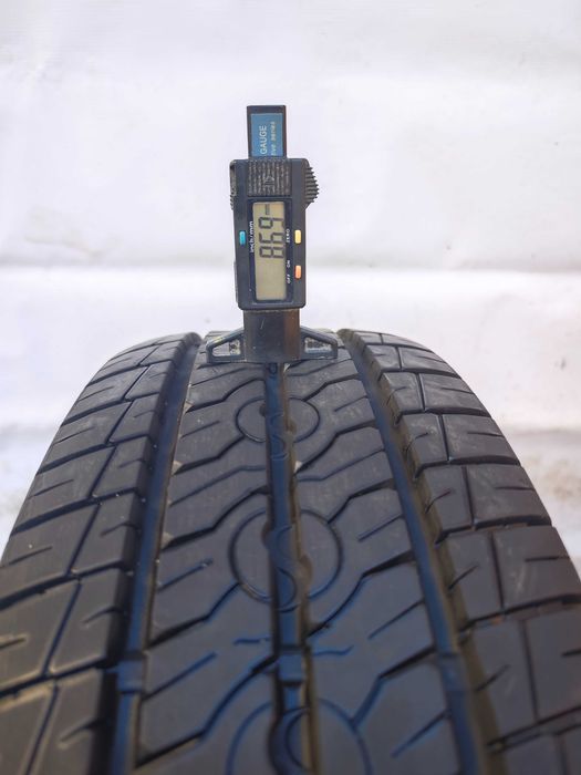 Anvelope 205/70/15C an 2020 vara SEMPERIT VAN LIFE 2