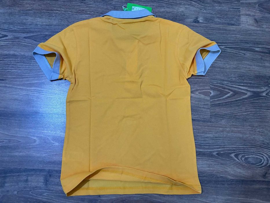 Мъжка тениска с яка. HUGO BOSS - S