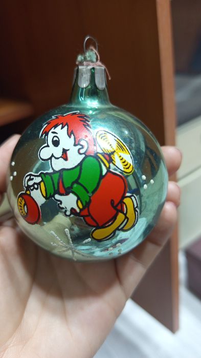 Продам  елочные игрушки СССР, набор шишки и шары, разные фигурки