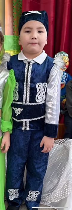 Ұлттық киім 4-5 жасқа келеді 1 ақ рет киілді