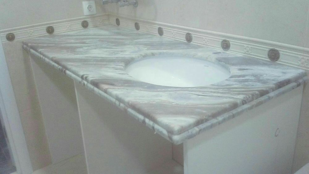 Столешницы из гранита и мрамора