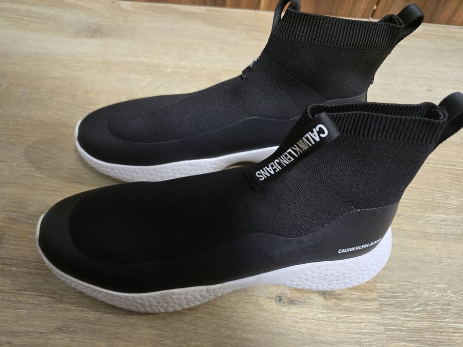 Мъжки спортни Calvin Klein